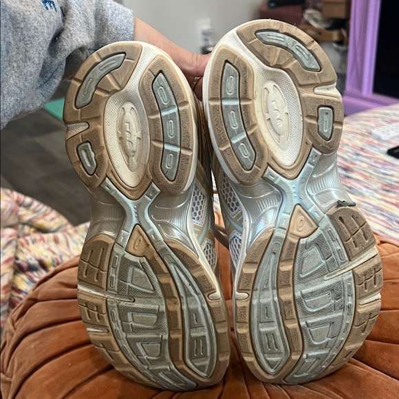 Asics Runners - Picture 5 of 7